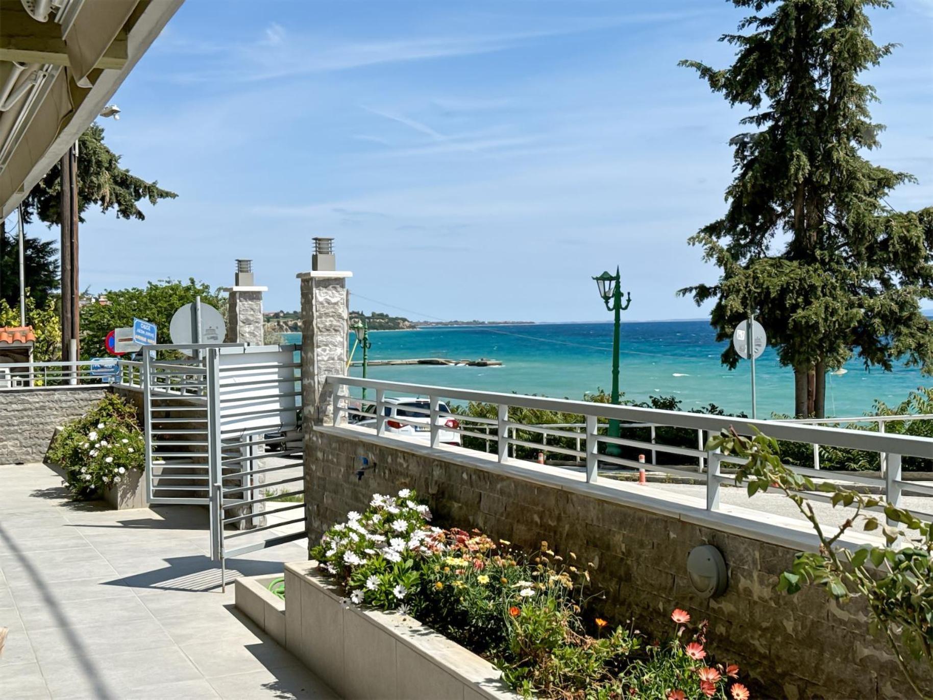 Appartamento Blue Horizon 6 Nea Kallikrateia Esterno foto